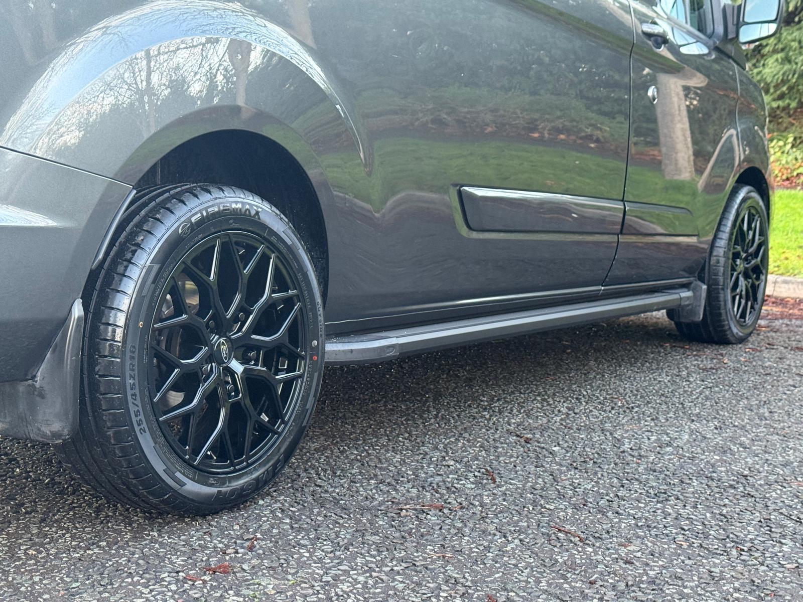 Ford Transit Custom 2.0 300 EcoBlue Limited Panel Van 5dr Diesel Auto L2 H1 Euro 6 (s/s) (170 ps)