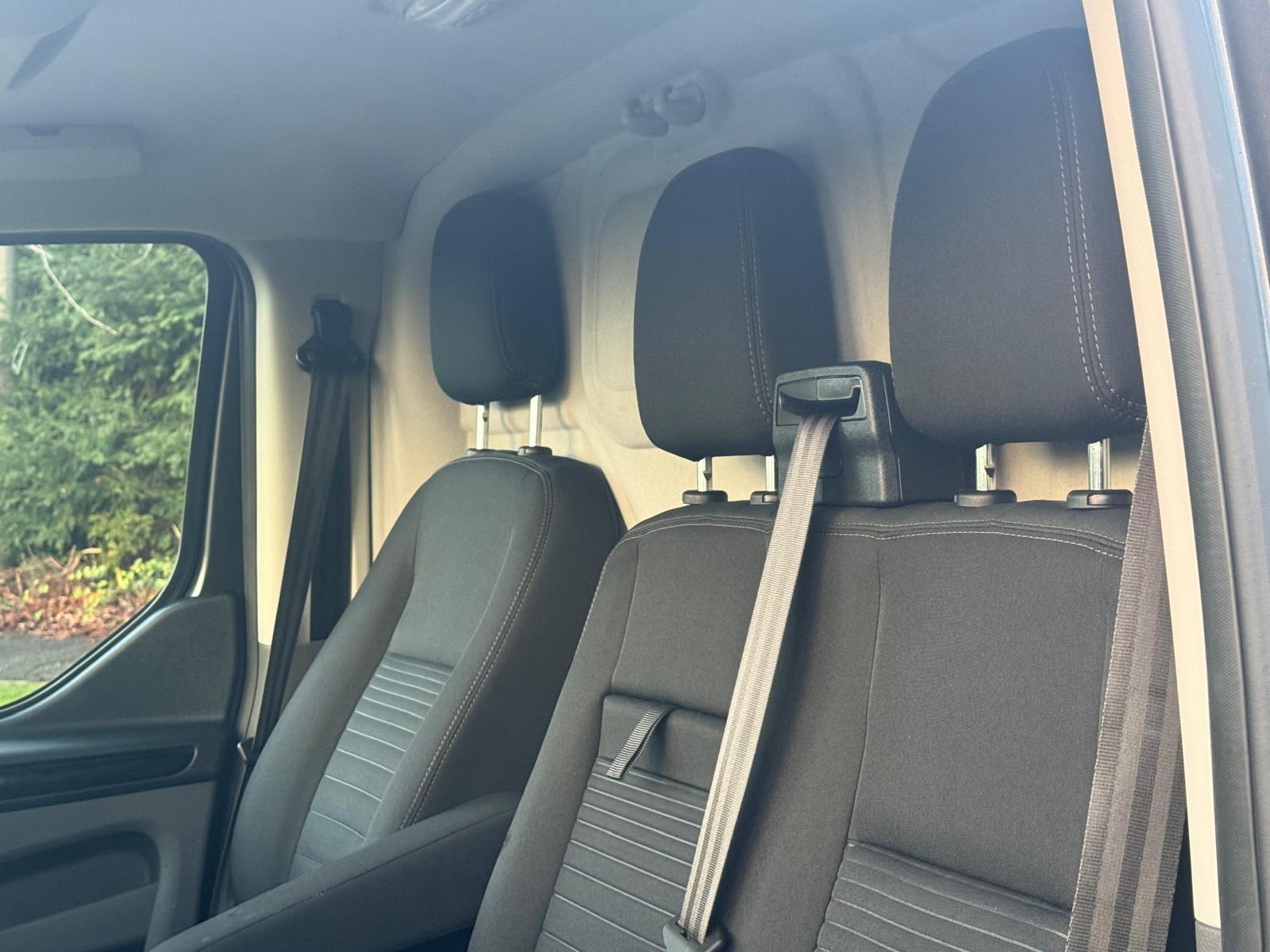 Ford Transit Custom 2.0 300 EcoBlue Limited Panel Van 5dr Diesel Auto L2 H1 Euro 6 (s/s) (170 ps)