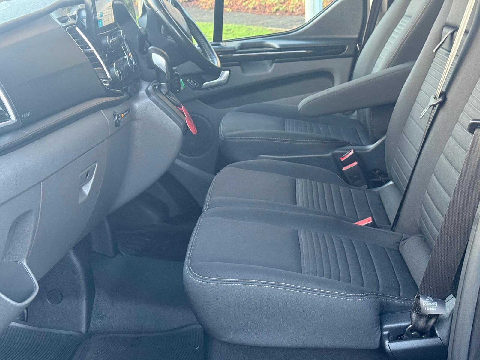 Ford Transit Custom 2.0 300 EcoBlue Limited Panel Van 5dr Diesel Auto L2 H1 Euro 6 (s/s) (170 ps)