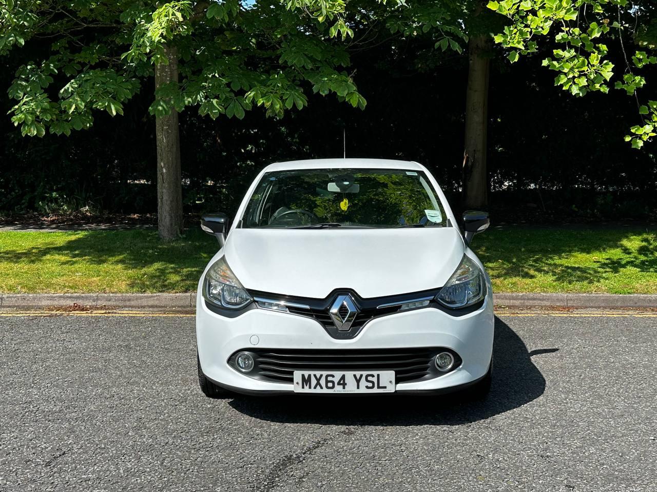 Renault Clio 1.2 16V Dynamique MediaNav Hatchback 5dr Petrol Manual Euro 5 (75 ps)