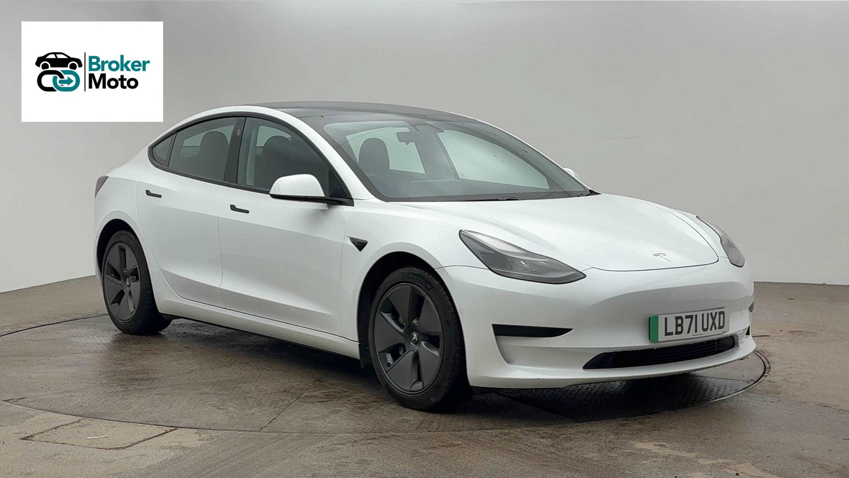 Tesla Model 3 Standard Range Plus Saloon 4dr Electric Auto RWD (241 bhp)