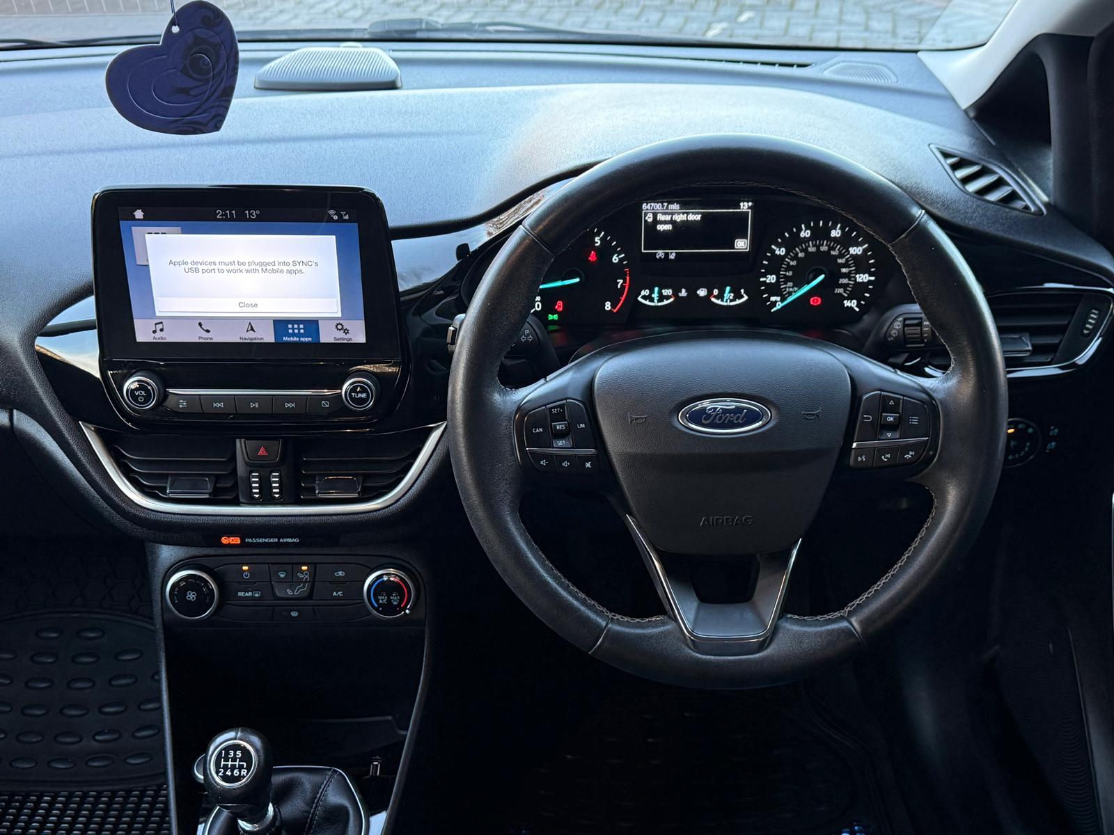 Ford Fiesta 1.0T EcoBoost Zetec Hatchback 5dr Petrol Manual Euro 6 (s/s) (100 ps)