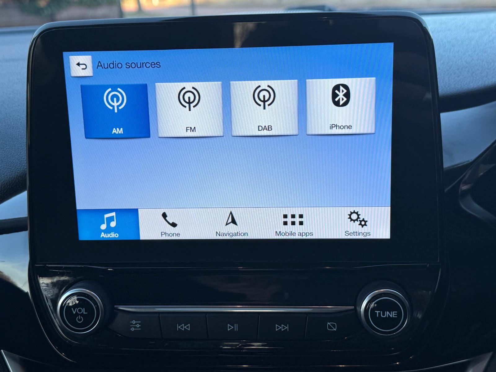 Ford Fiesta 1.0T EcoBoost Zetec Hatchback 5dr Petrol Manual Euro 6 (s/s) (100 ps)