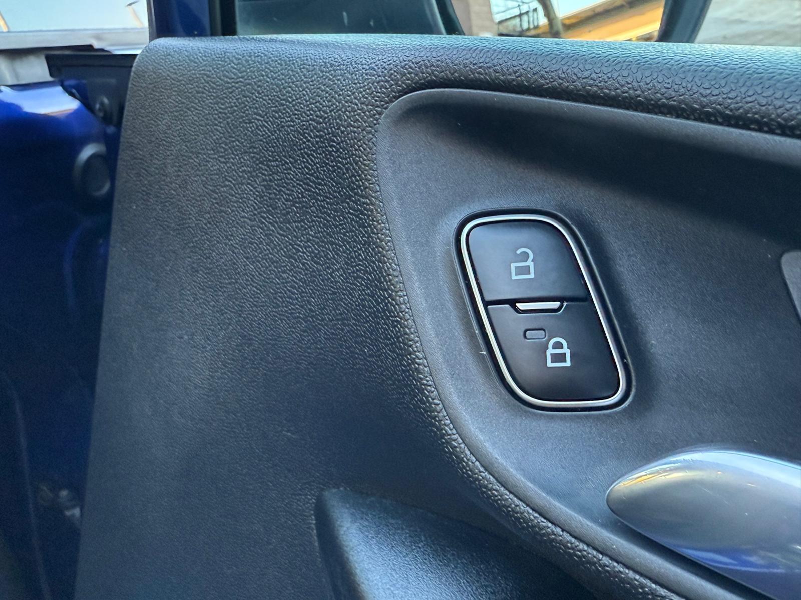 Ford Fiesta 1.0T EcoBoost Zetec Hatchback 5dr Petrol Manual Euro 6 (s/s) (100 ps)