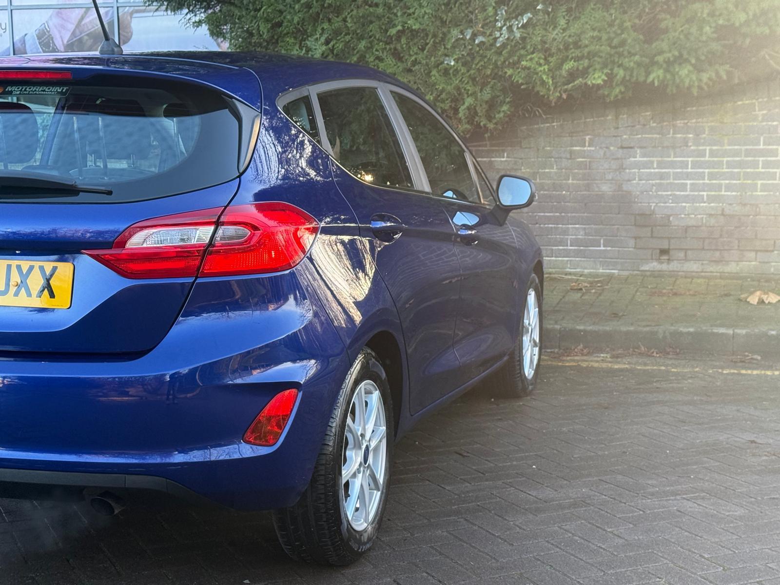 Ford Fiesta 1.0T EcoBoost Zetec Hatchback 5dr Petrol Manual Euro 6 (s/s) (100 ps)