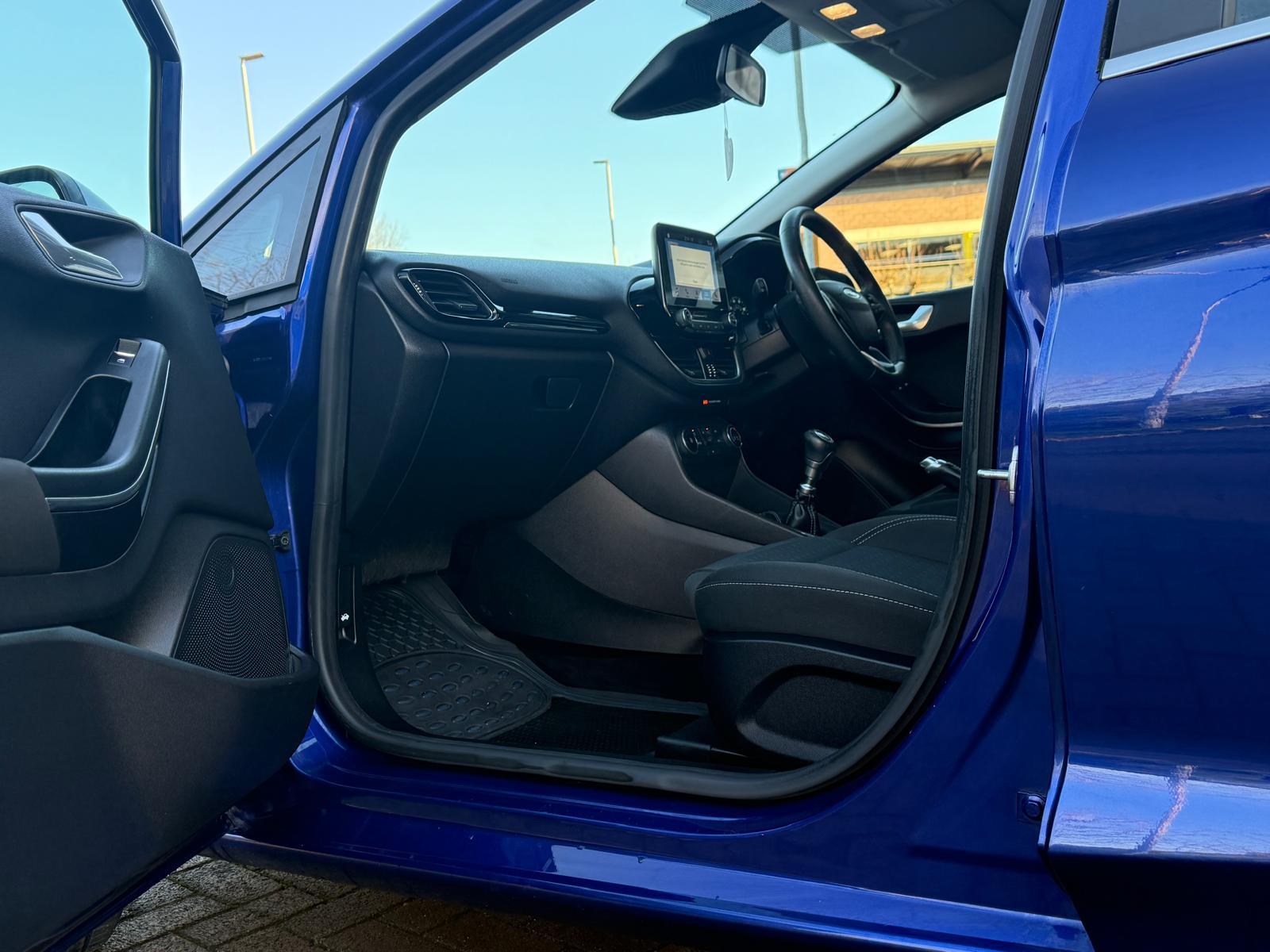 Ford Fiesta 1.0T EcoBoost Zetec Hatchback 5dr Petrol Manual Euro 6 (s/s) (100 ps)