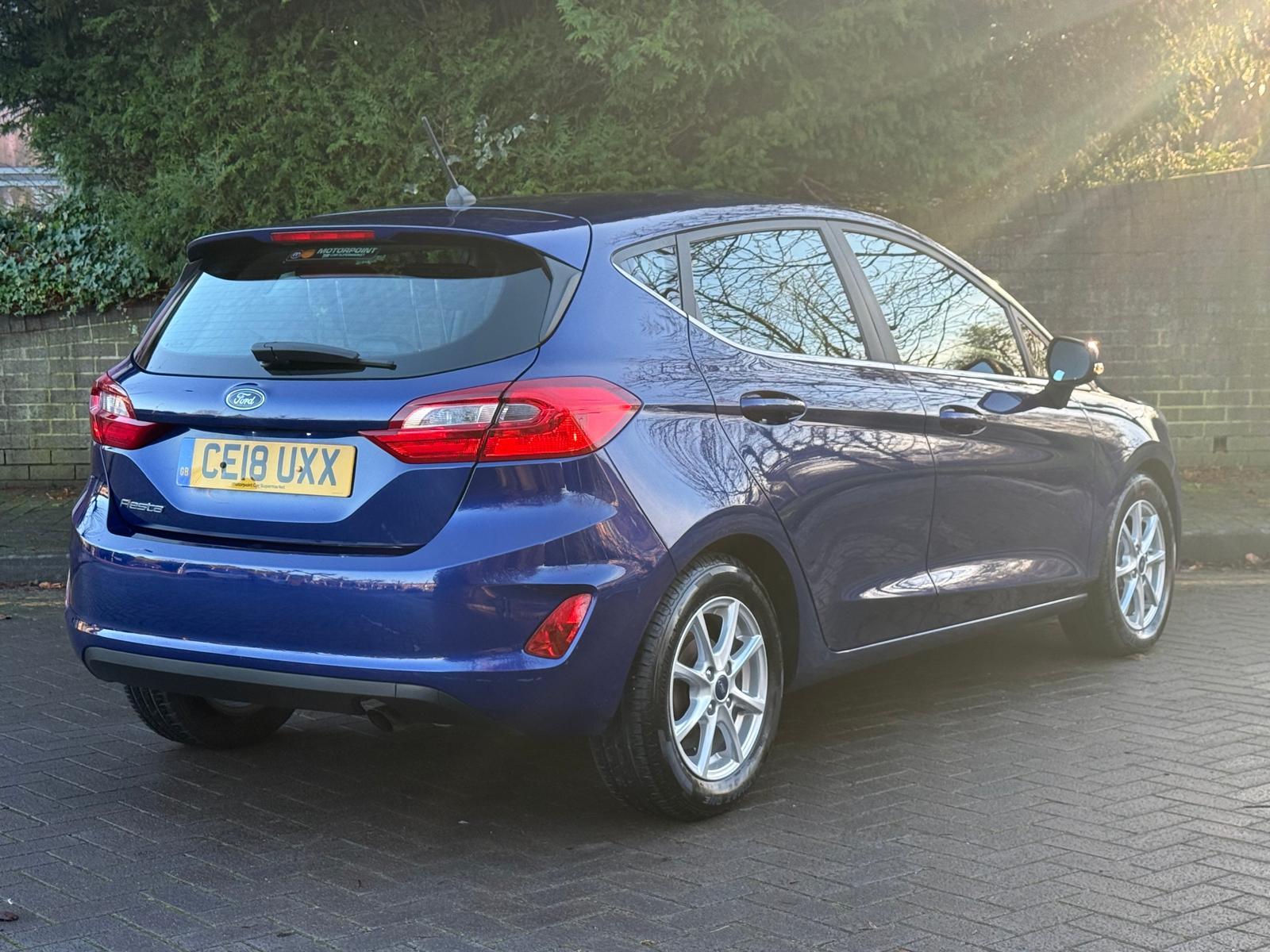 Ford Fiesta 1.0T EcoBoost Zetec Hatchback 5dr Petrol Manual Euro 6 (s/s) (100 ps)