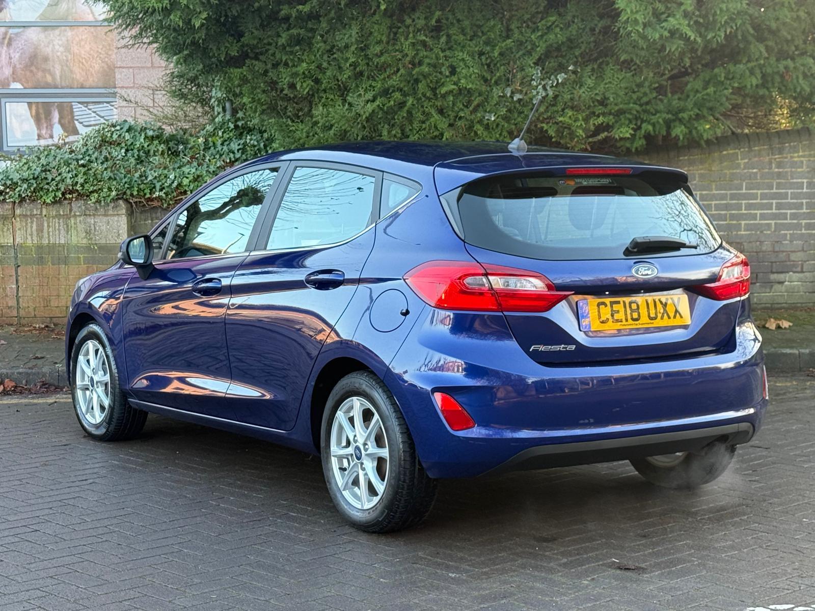 Ford Fiesta 1.0T EcoBoost Zetec Hatchback 5dr Petrol Manual Euro 6 (s/s) (100 ps)