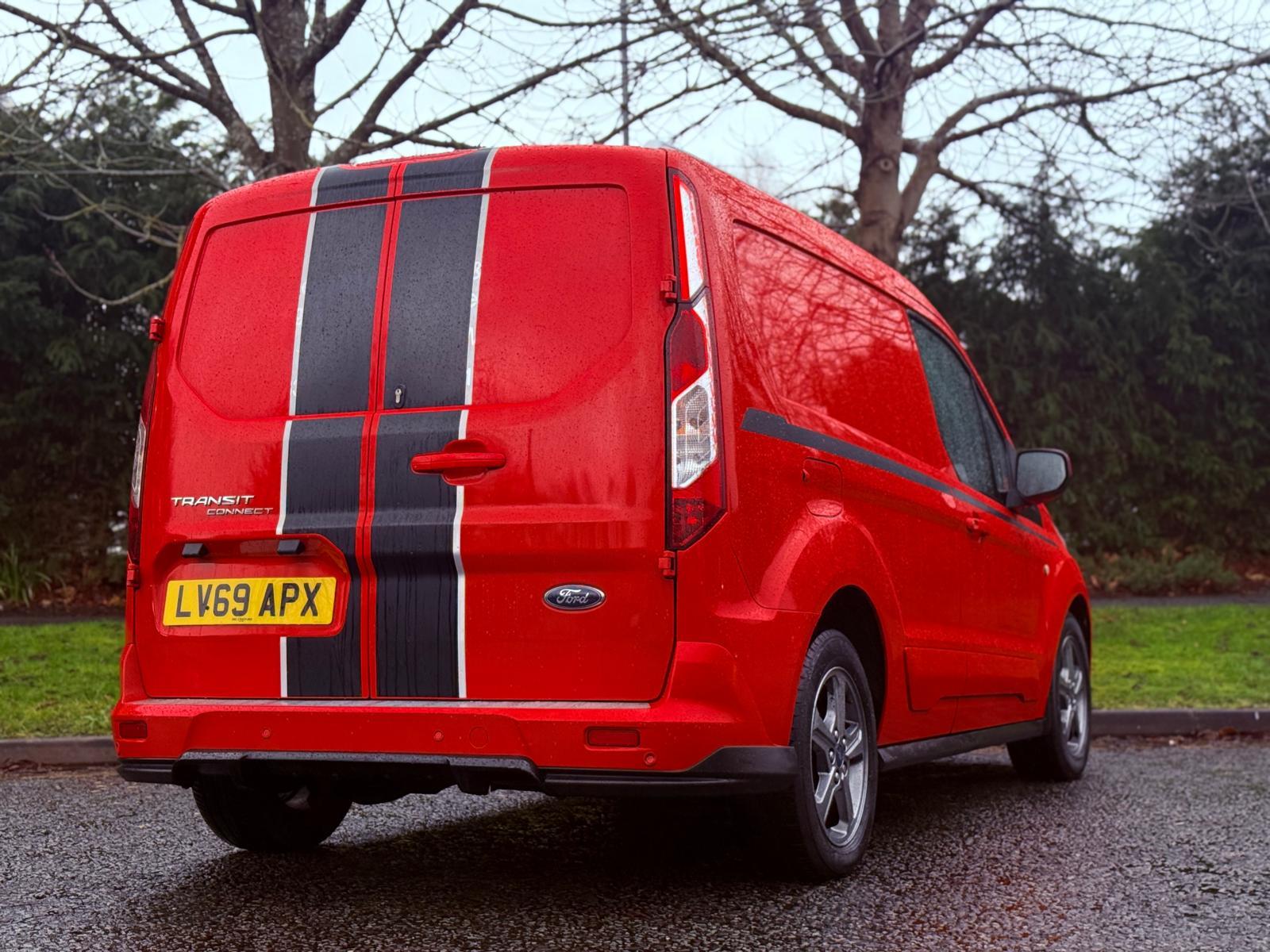 Ford Transit Connect 1.5 200 EcoBlue Sport Panel Van 5dr Diesel Manual L1 Euro 6 (s/s) (120 ps)