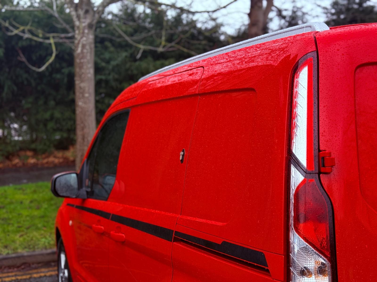 Ford Transit Connect 1.5 200 EcoBlue Sport Panel Van 5dr Diesel Manual L1 Euro 6 (s/s) (120 ps)