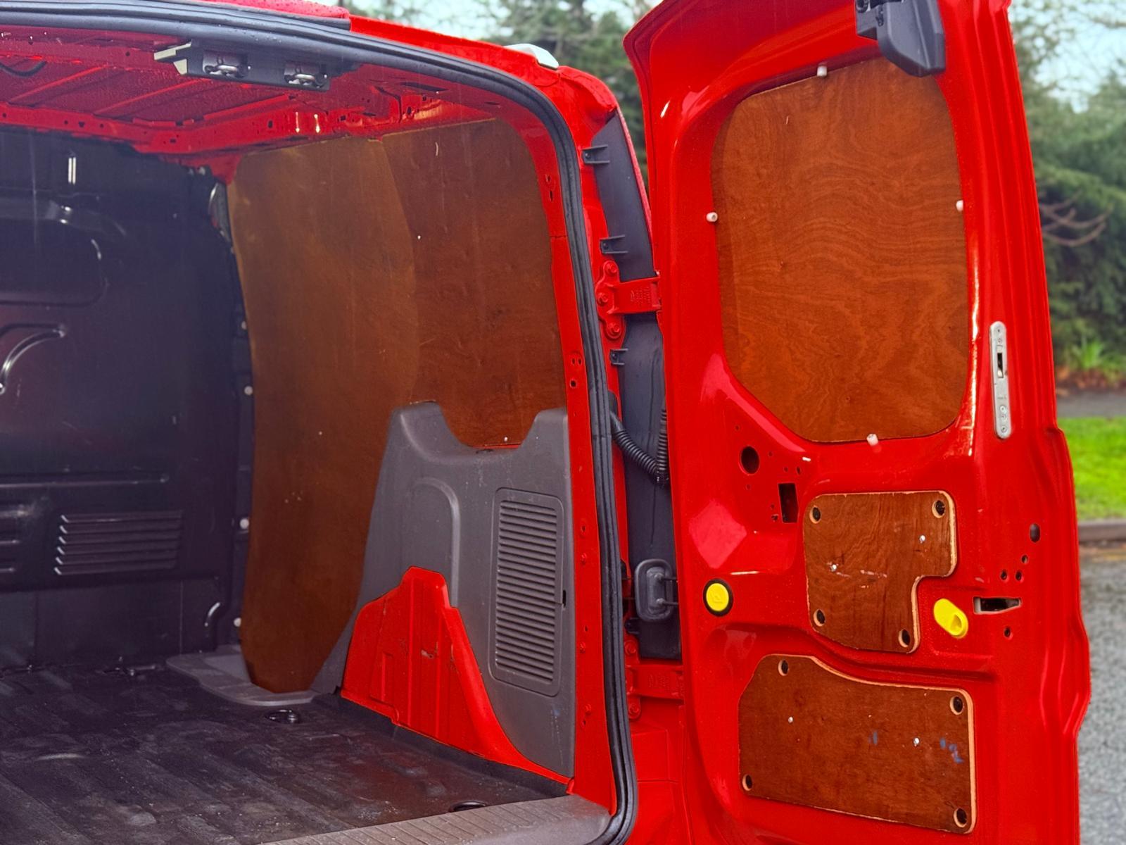 Ford Transit Connect 1.5 200 EcoBlue Sport Panel Van 5dr Diesel Manual L1 Euro 6 (s/s) (120 ps)