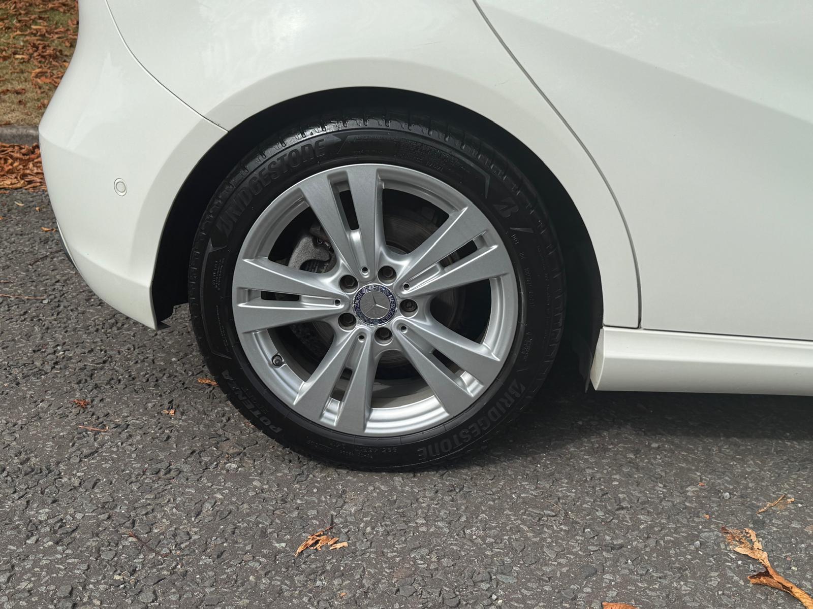 Mercedes-Benz A Class 2.1 A200d Sport (Premium) Hatchback 5dr Diesel 7G-DCT Euro 6 (s/s) (136 ps)