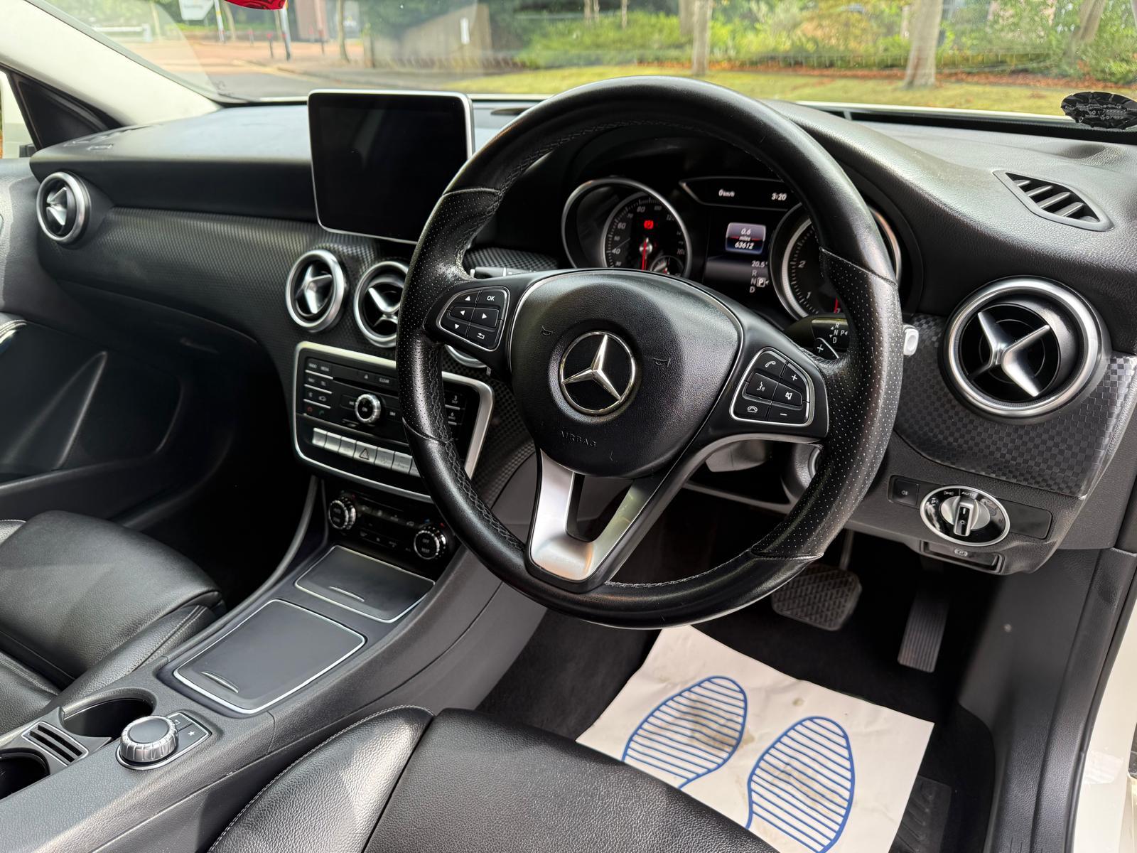 Mercedes-Benz A Class 2.1 A200d Sport (Premium) Hatchback 5dr Diesel 7G-DCT Euro 6 (s/s) (136 ps)