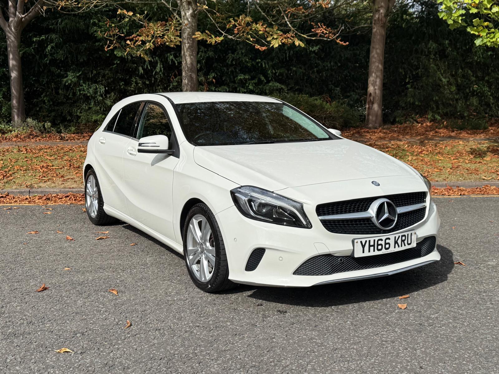 Mercedes-Benz A Class 2.1 A200d Sport (Premium) Hatchback 5dr Diesel 7G-DCT Euro 6 (s/s) (136 ps)