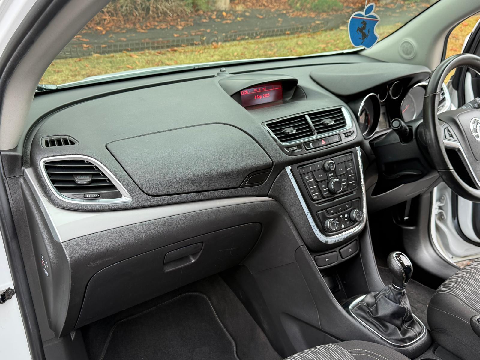 Vauxhall Mokka 1.4i Turbo Exclusiv SUV 5dr Petrol Manual 2WD Euro 6 (s/s) (140 ps)