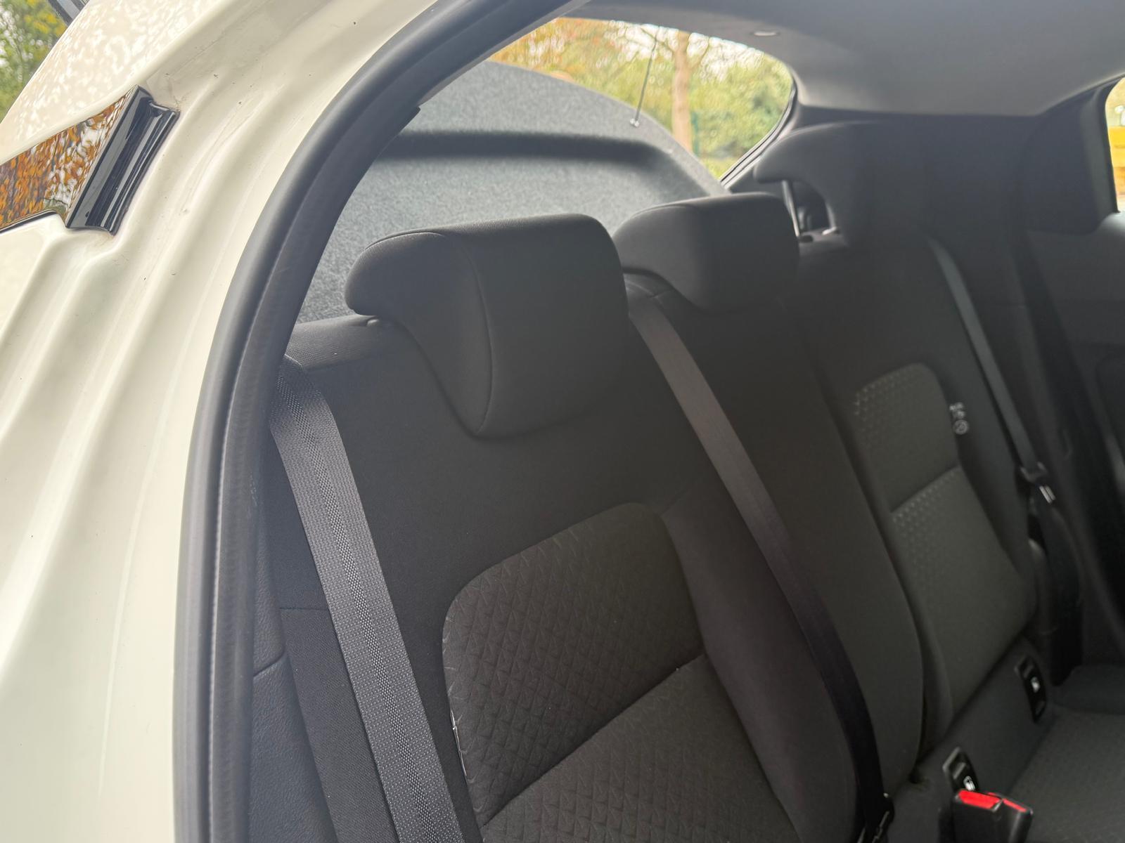 Nissan Juke 1.0 DIG-T Acenta SUV 5dr Petrol Manual Euro 6 (s/s) (114 ps)