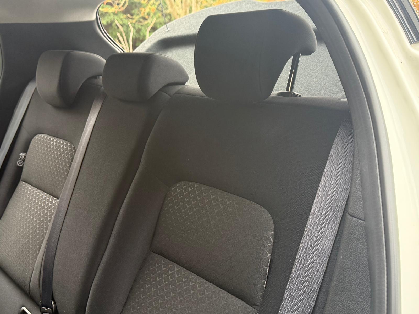 Nissan Juke 1.0 DIG-T Acenta SUV 5dr Petrol Manual Euro 6 (s/s) (114 ps)