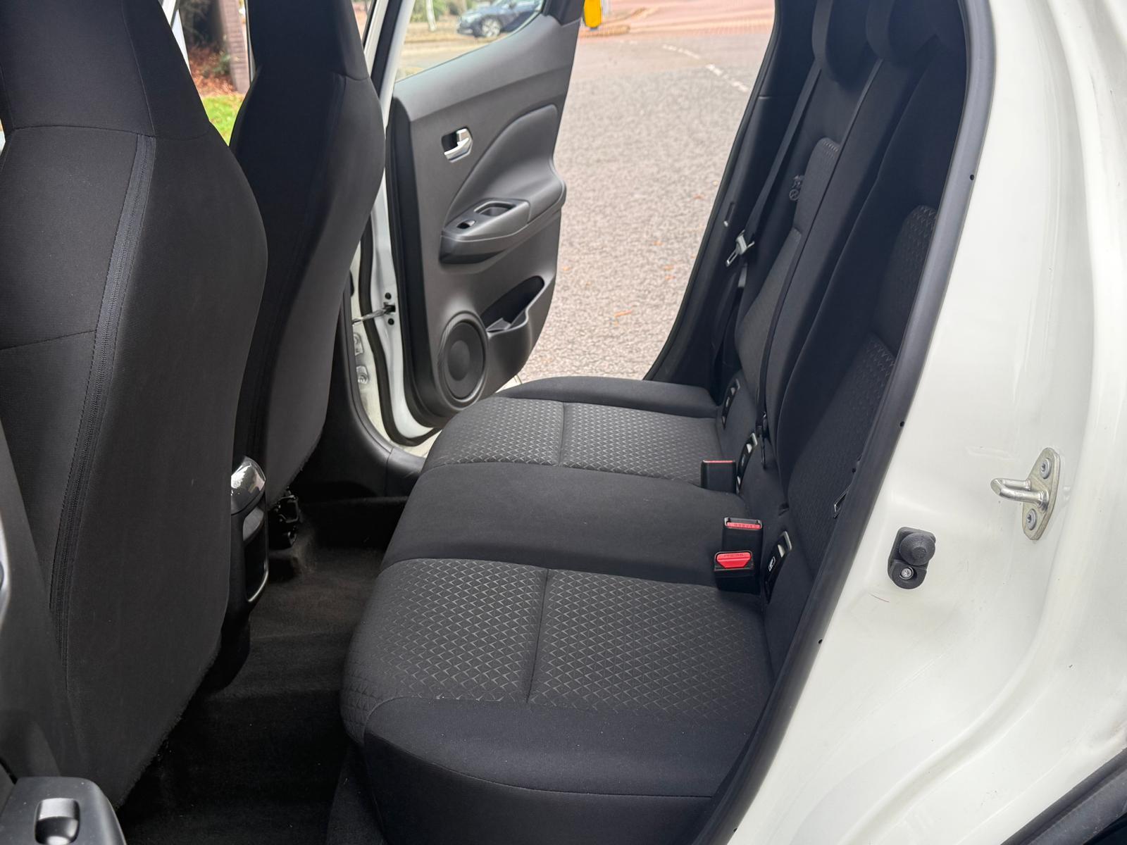 Nissan Juke 1.0 DIG-T Acenta SUV 5dr Petrol Manual Euro 6 (s/s) (114 ps)