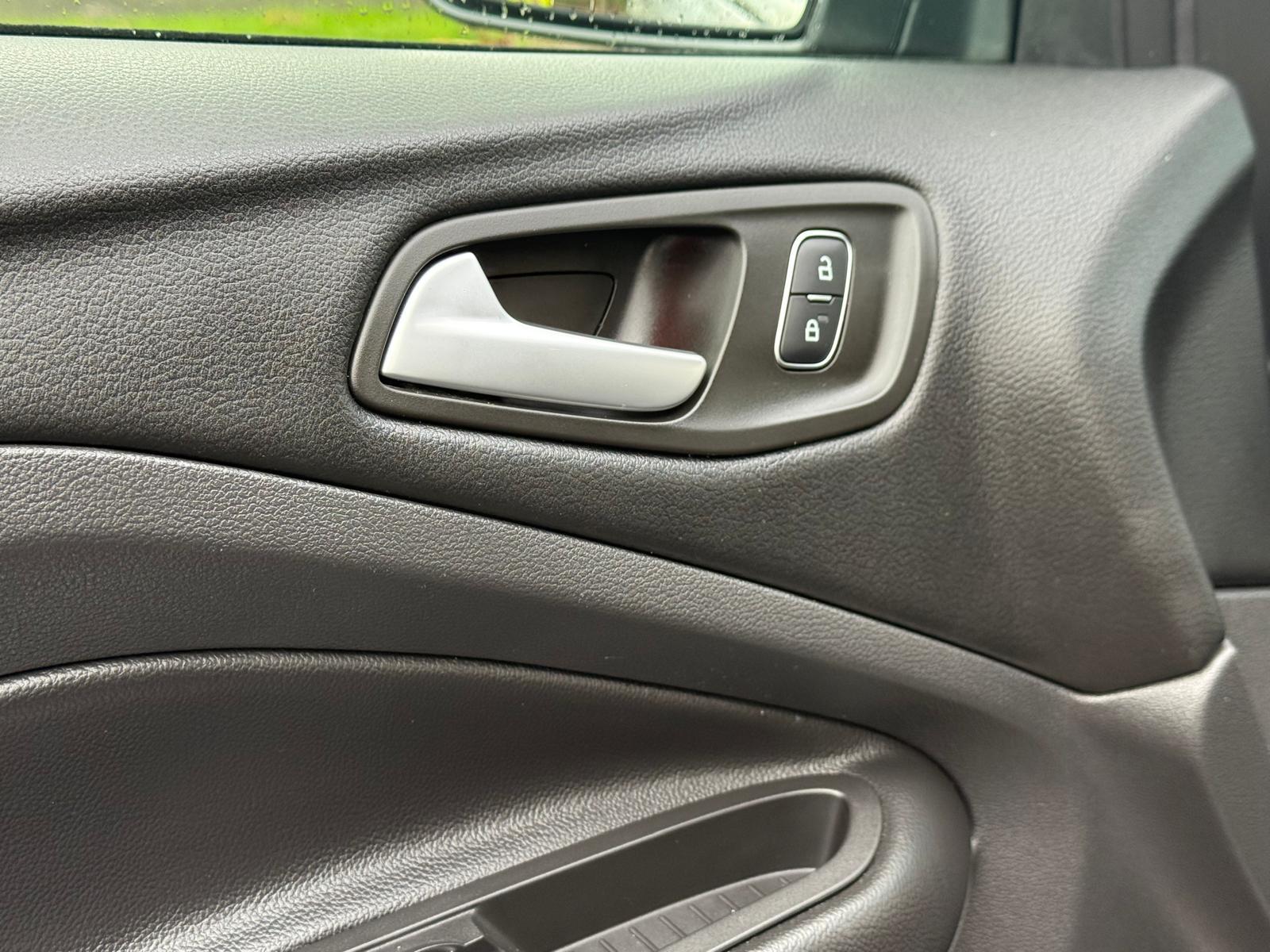 Ford Kuga 1.5T EcoBoost Titanium Edition SUV 5dr Petrol Manual Euro 6 (s/s) (150 ps)