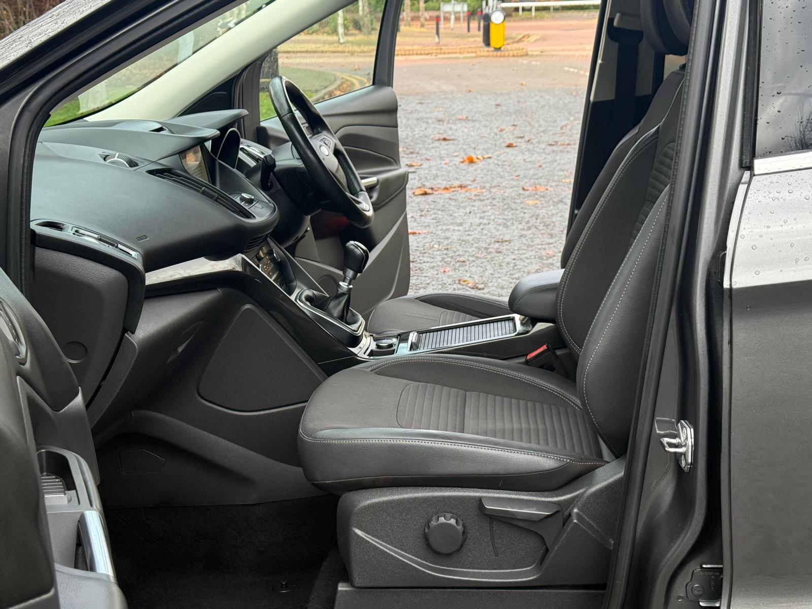 Ford Kuga 1.5T EcoBoost Titanium Edition SUV 5dr Petrol Manual Euro 6 (s/s) (150 ps)