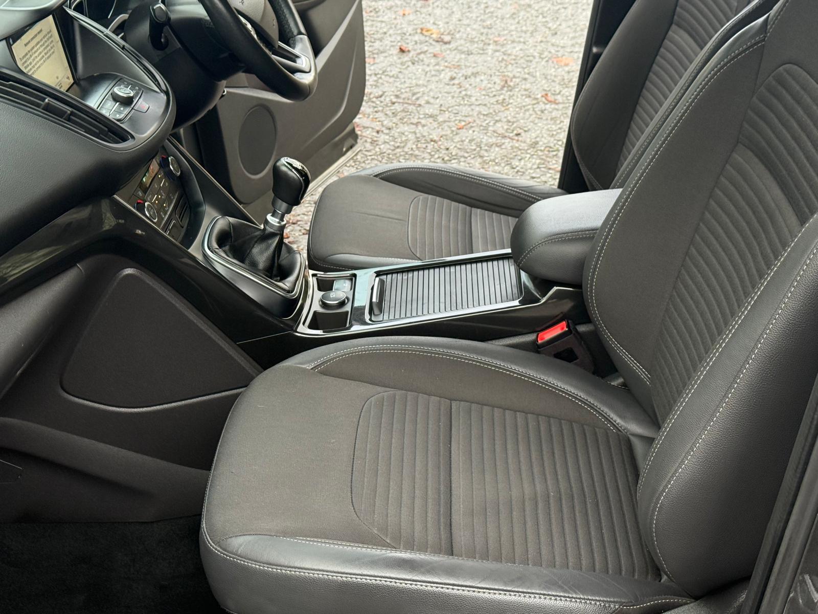 Ford Kuga 1.5T EcoBoost Titanium Edition SUV 5dr Petrol Manual Euro 6 (s/s) (150 ps)