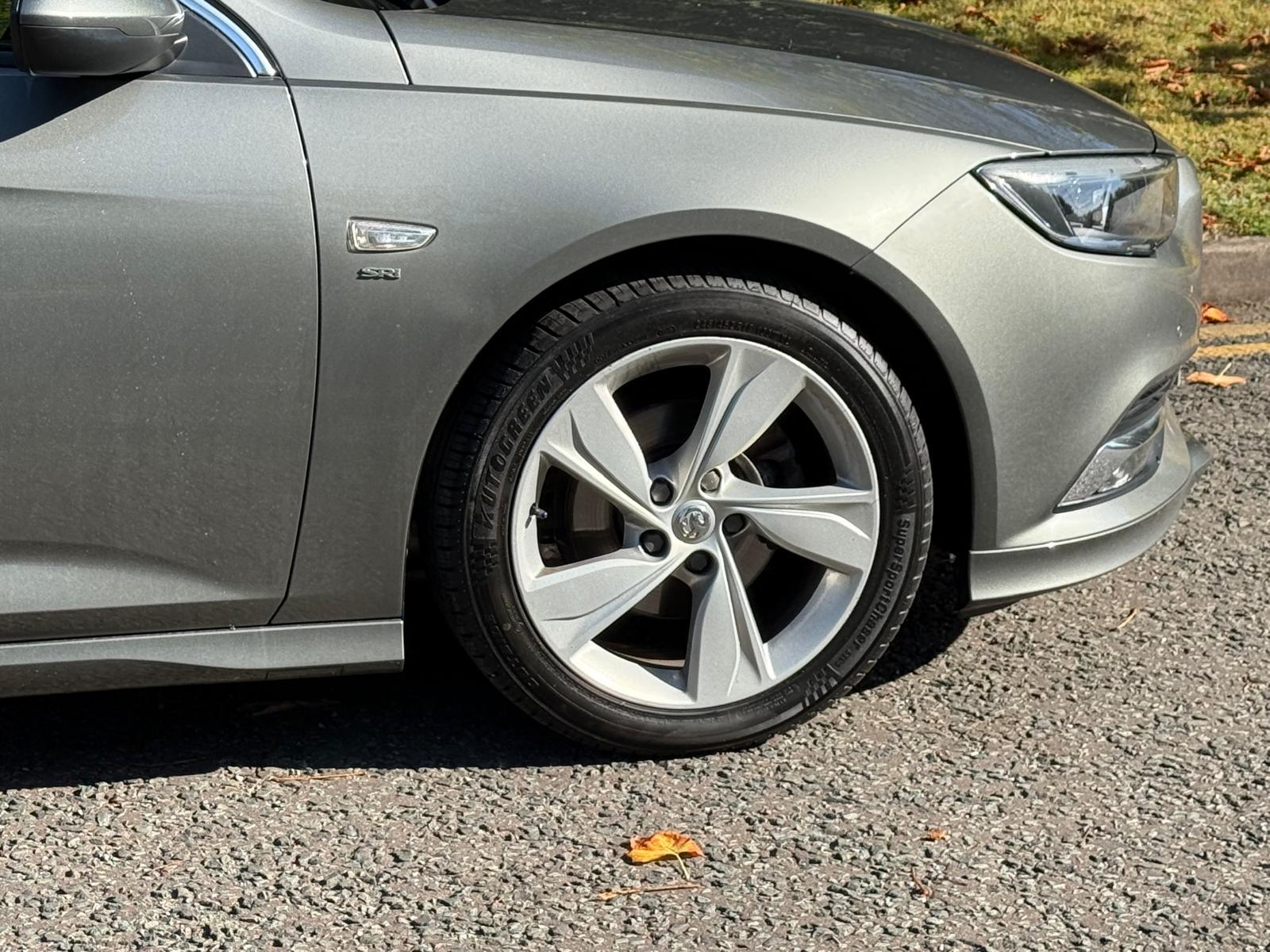 Vauxhall Insignia 1.5i Turbo GPF SRi VX Line Nav Grand Sport 5dr Petrol Automatic Euro 6 (s/s) (165 ps)
