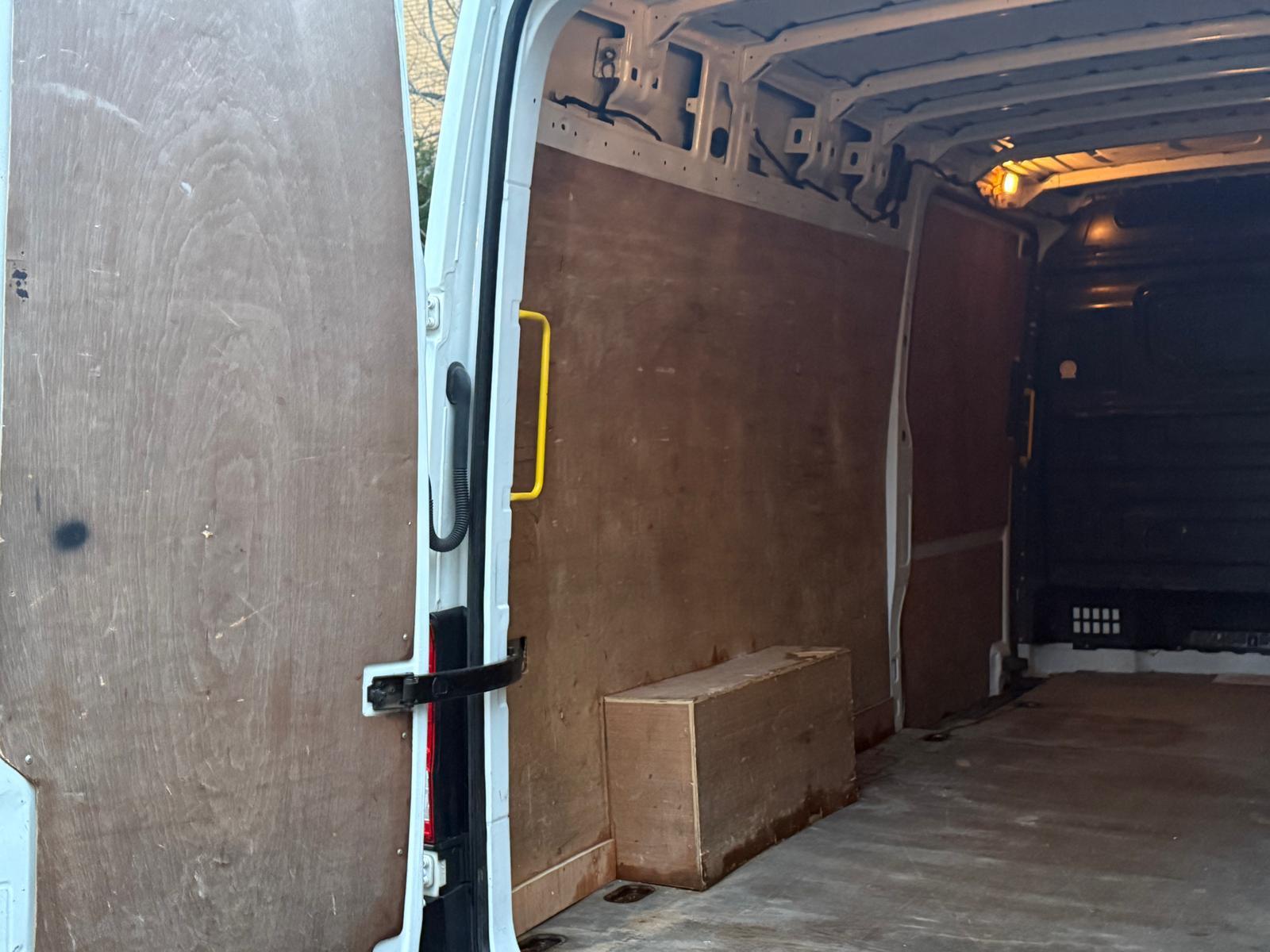 Volkswagen Crafter 2.0 TDI CR35 BlueMotion Tech Startline Panel Van 5dr Diesel Manual FWD LWB High Roof Euro 6 (s/s) (140 ps)